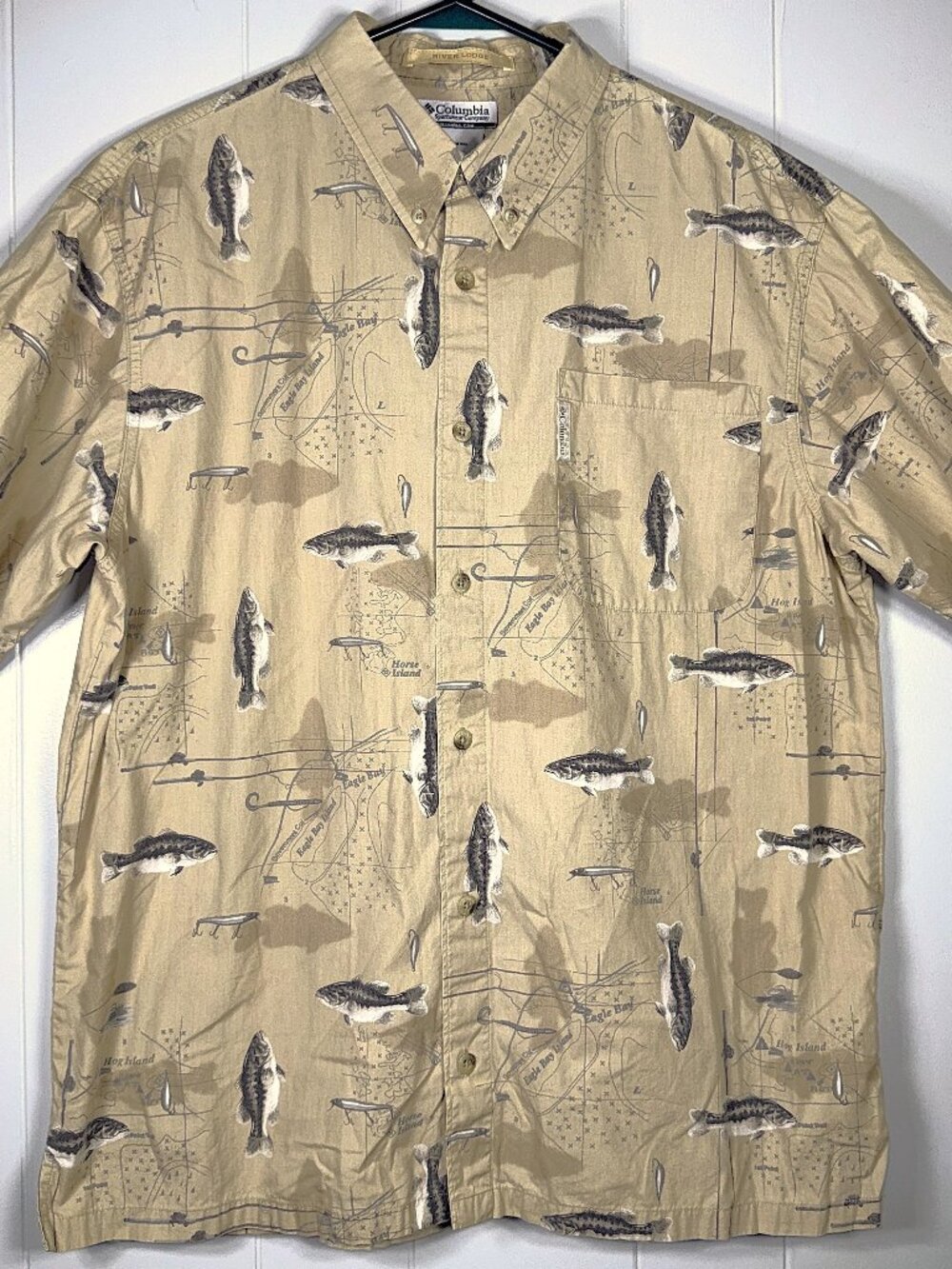 Columbia River Lodge Bass Fish Khaki Fishing Button-Down Outdoor Shirt Top Men L